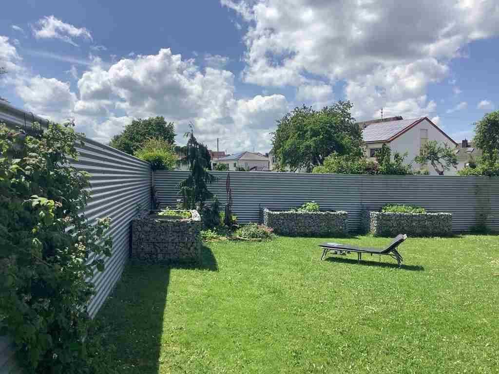 Prodej domu 99 m², pozemek 1.312 m², Forststraße 12a, Pirmasens, Porýní-Falc Prodej domu 99 m², pozemek 1.312 m², Forststraße 12a, Pirmasens, Porýní-Falc