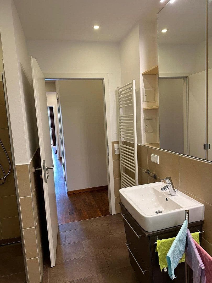 Pronájem bytu 4+1 135 m², Berlin, Berlín Pronájem bytu 4+1 135 m², Berlin, Berlín