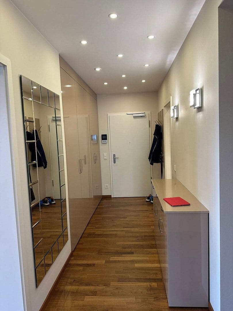 Pronájem bytu 4+1 135 m², Berlin, Berlín Pronájem bytu 4+1 135 m², Berlin, Berlín