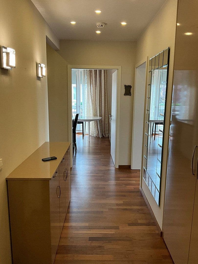 Pronájem bytu 4+1 135 m², Berlin, Berlín Pronájem bytu 4+1 135 m², Berlin, Berlín