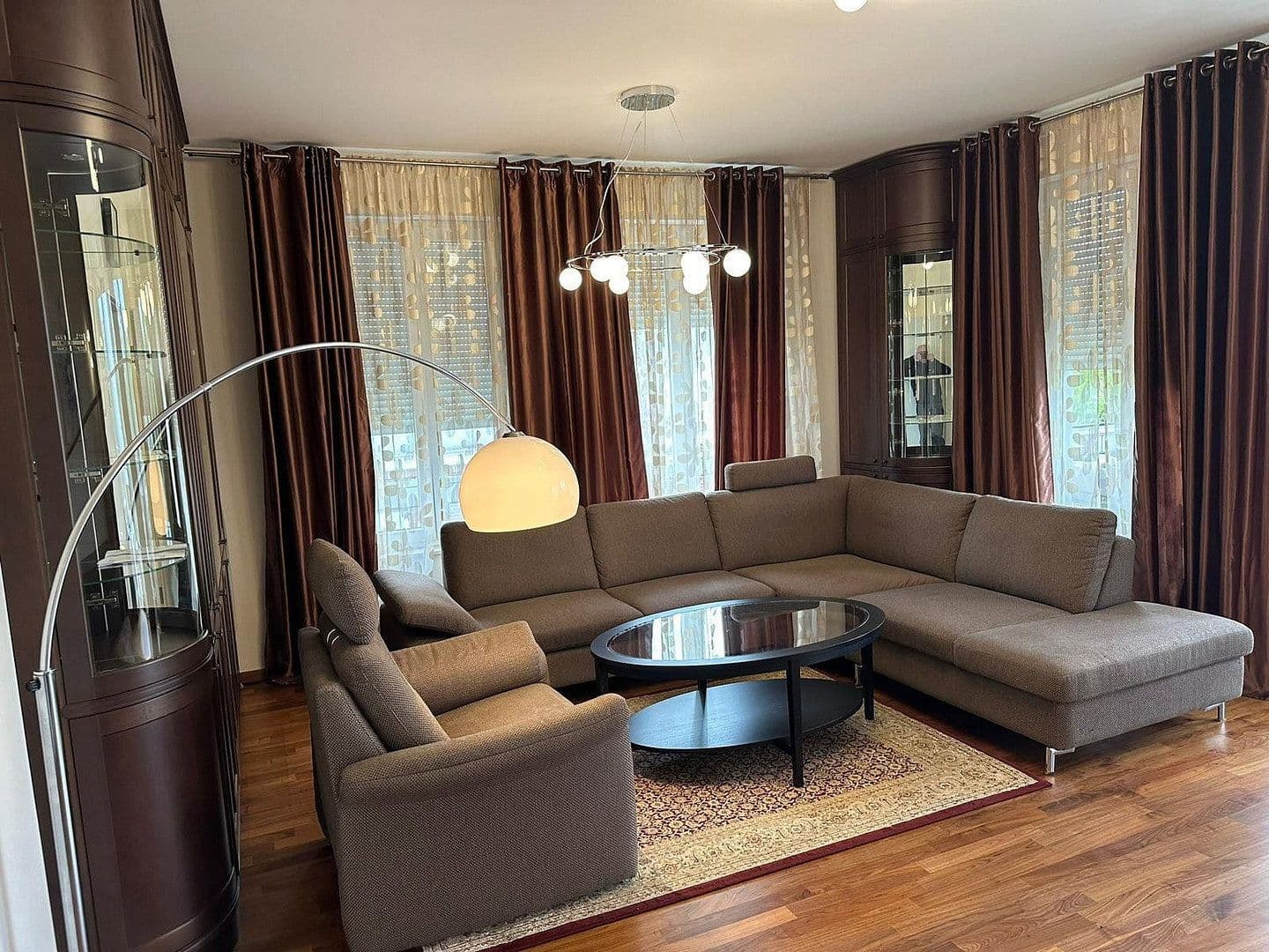 Pronájem bytu 4+1 135 m², Berlin, Berlín Pronájem bytu 4+1 135 m², Berlin, Berlín