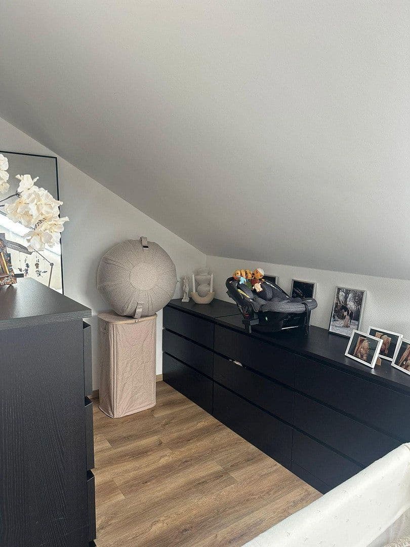 Pronájem bytu 2+1 74 m², Boschstraße 3, Heldenstein, Bavorsko Pronájem bytu 2+1 74 m², Boschstraße 3, Heldenstein, Bavorsko