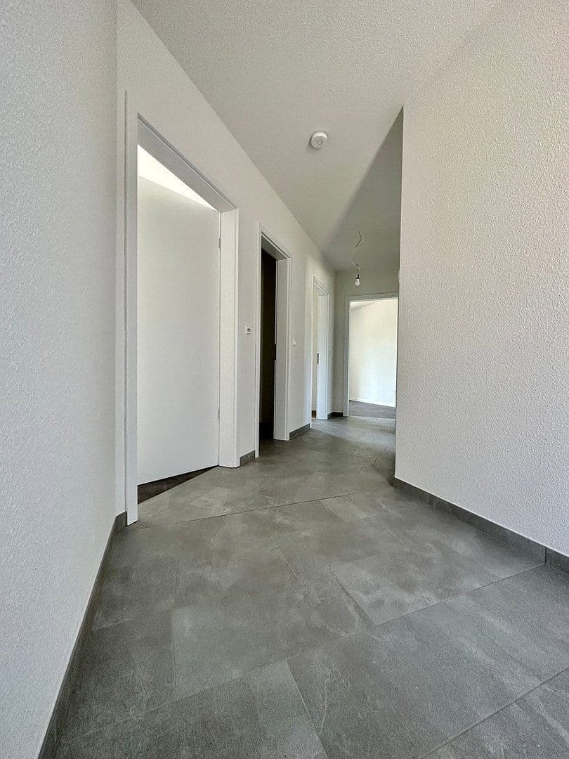 Pronájem bytu 3+1 86 m², Gemünden, Porýní-Falc Pronájem bytu 3+1 86 m², Gemünden, Porýní-Falc