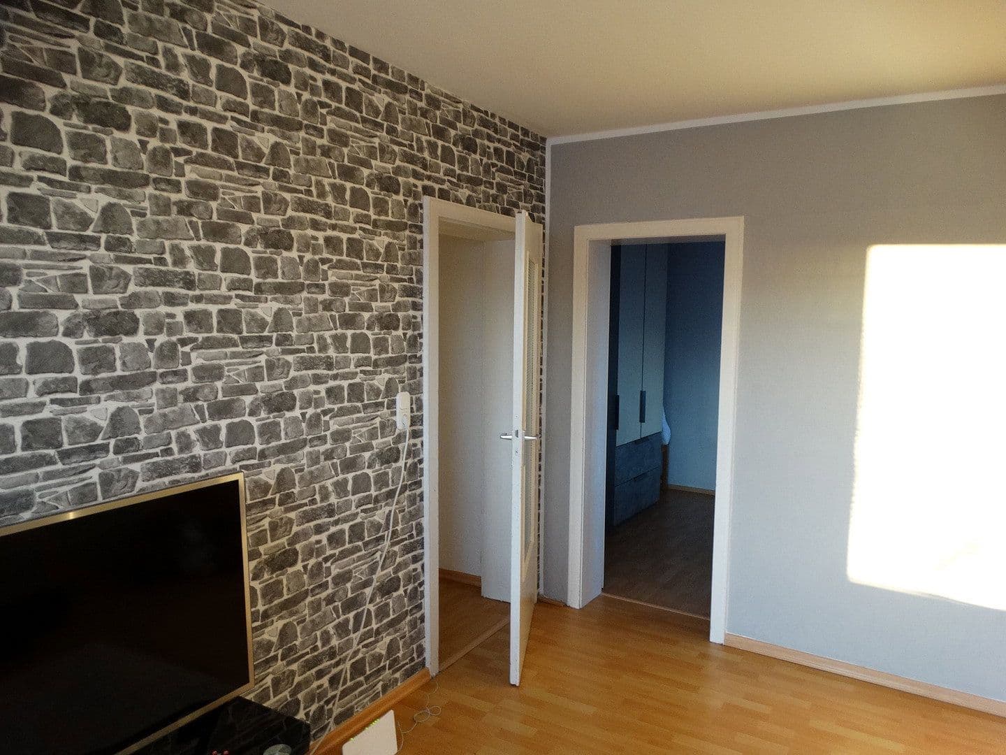 Pronájem bytu 3+1 69 m², Hameln, Dolní Sasko Pronájem bytu 3+1 69 m², Hameln, Dolní Sasko