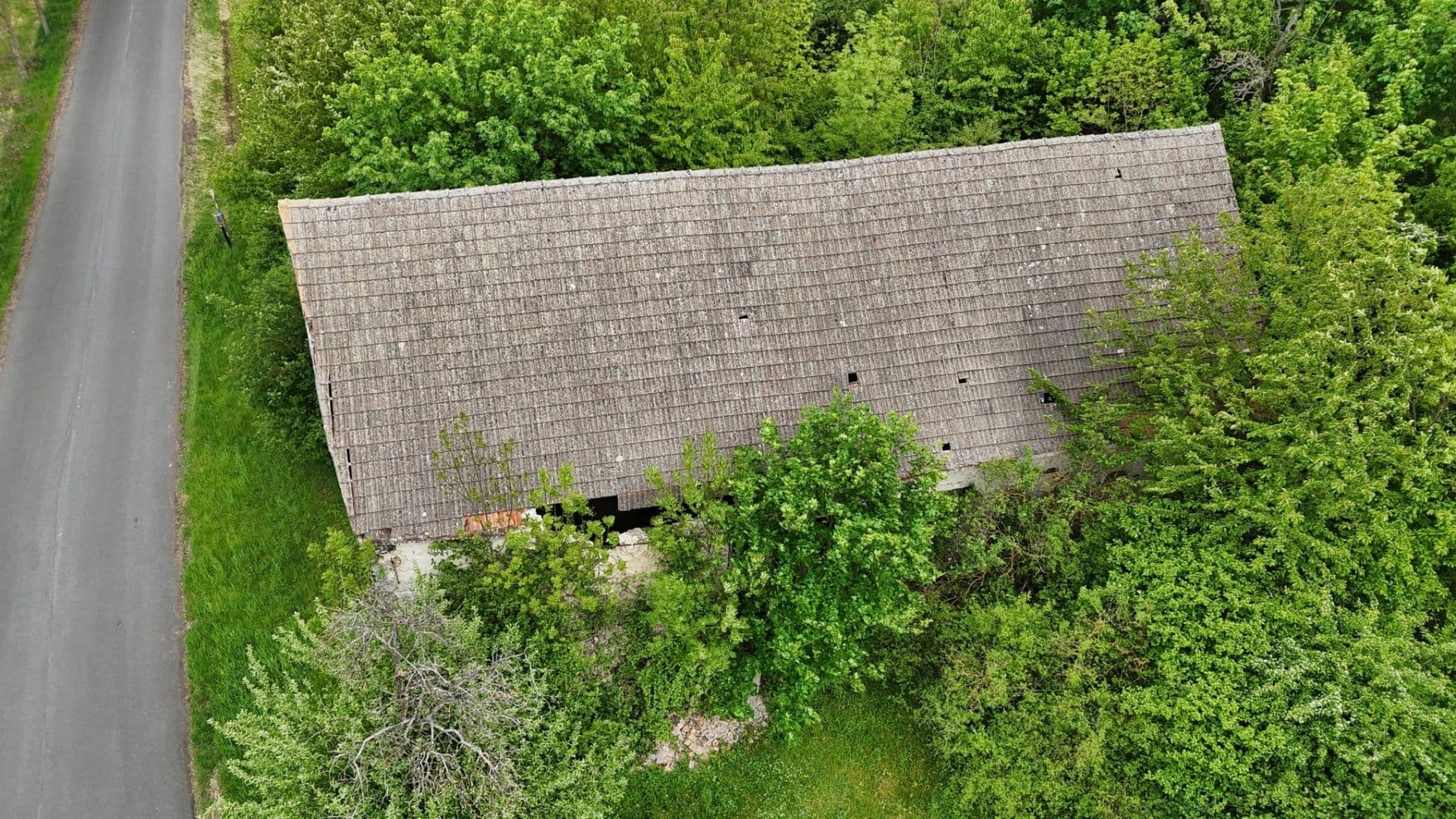 Prodej pozemku 3.001 m², Mšené-lázně, Ústecký kraj Prodej pozemku 3.001 m², Mšené-lázně, Ústecký kraj