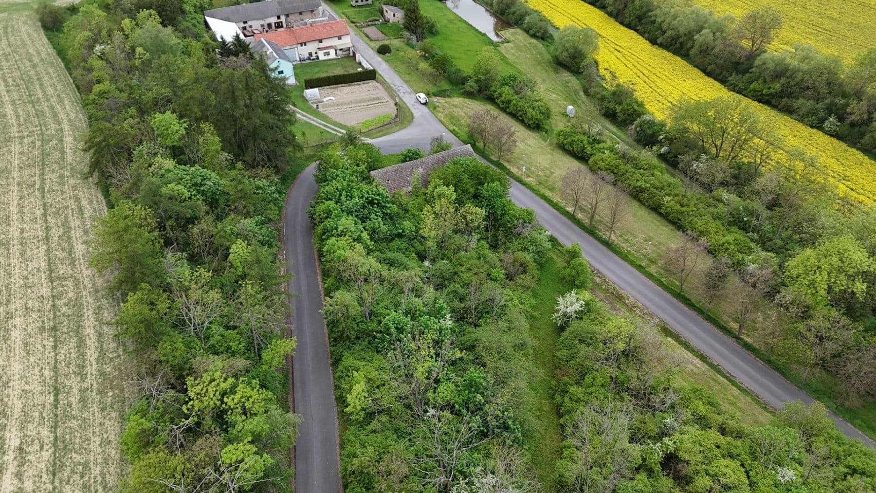 Prodej pozemku 3.001 m², Mšené-lázně, Ústecký kraj Prodej pozemku 3.001 m², Mšené-lázně, Ústecký kraj