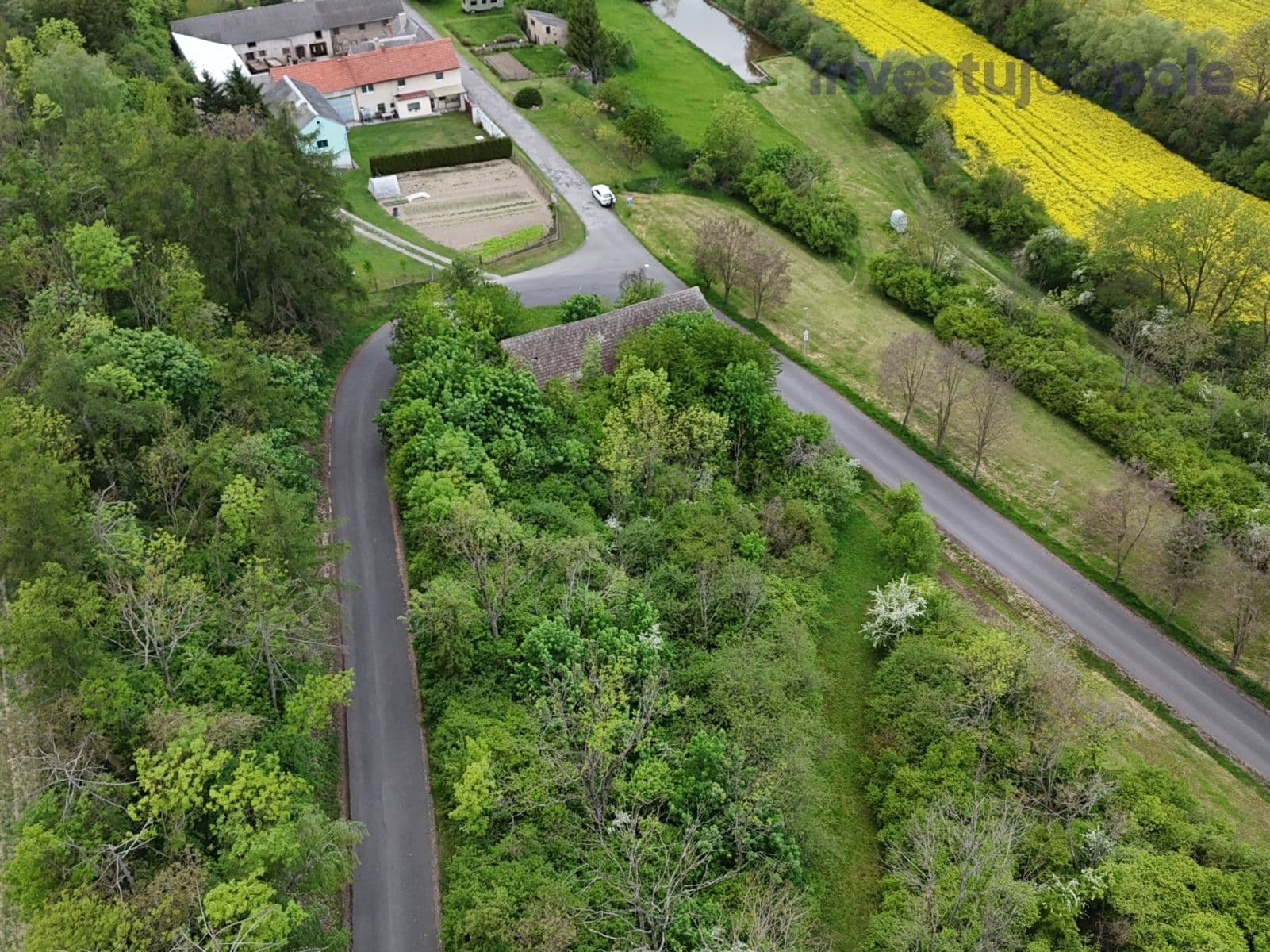 Prodej pozemku 3.001 m², Mšené-lázně, Ústecký kraj Prodej pozemku 3.001 m², Mšené-lázně, Ústecký kraj