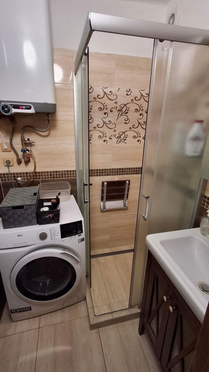 Pronájem bytu 3+kk 64 m², Stárkov, Královéhradecký kraj Pronájem bytu 3+kk 64 m², Stárkov, Královéhradecký kraj