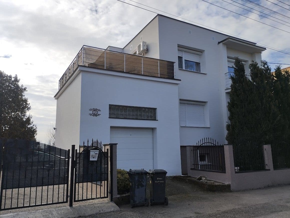 Prodej domu 180 m², pozemek 450 m², Vydrany, Trnavský kraj Prodej domu 180 m², pozemek 450 m², Vydrany, Trnavský kraj