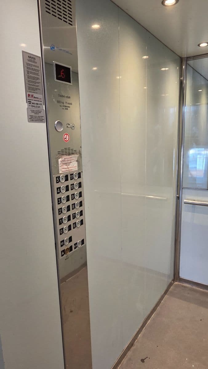 Prodej bytu 2+1 64 m², třída Václava Klementa, Mladá Boleslav, Středočeský kraj Prodej bytu 2+1 64 m², třída Václava Klementa, Mladá Boleslav, Středočeský kraj