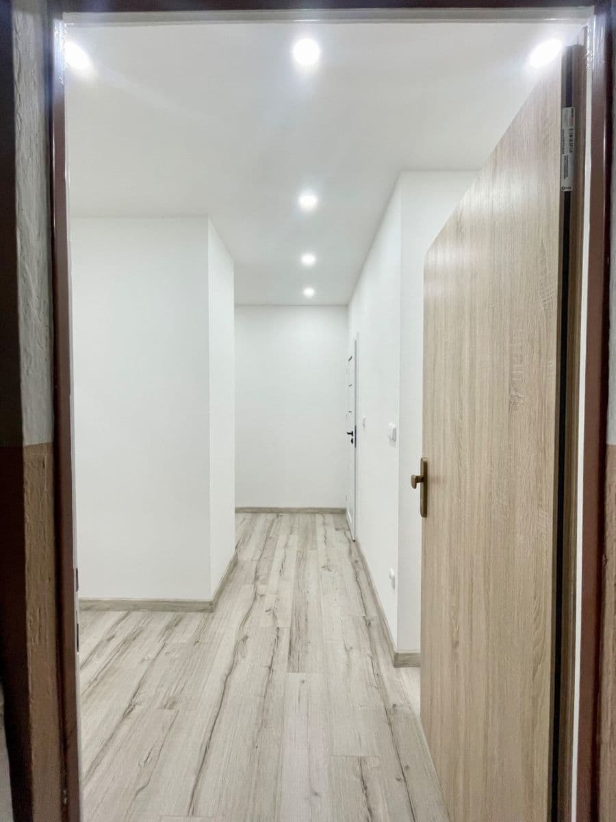 Prodej bytu 2+1 58 m², Svornosti, Vsetín, Zlínský kraj Prodej bytu 2+1 58 m², Svornosti, Vsetín, Zlínský kraj