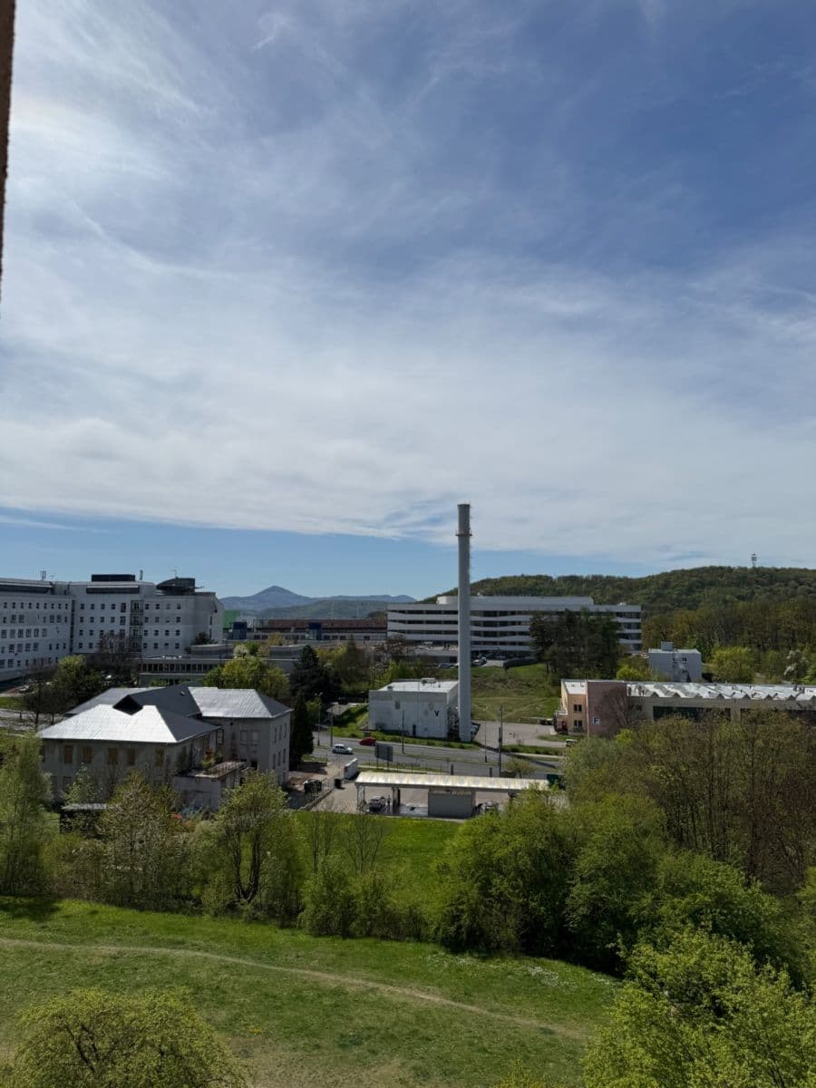 Pronájem bytu 2+1 55 m², Jana Zajíce, Ústí nad Labem, Ústecký kraj Pronájem bytu 2+1 55 m², Jana Zajíce, Ústí nad Labem, Ústecký kraj