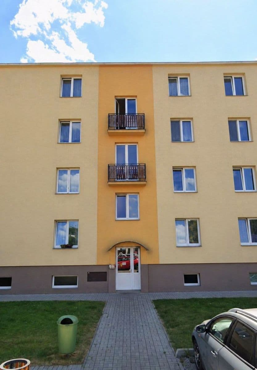 Prodej bytu 2+1 49 m², Družstevní, Týnec nad Sázavou, Středočeský kraj Prodej bytu 2+1 49 m², Družstevní, Týnec nad Sázavou, Středočeský kraj