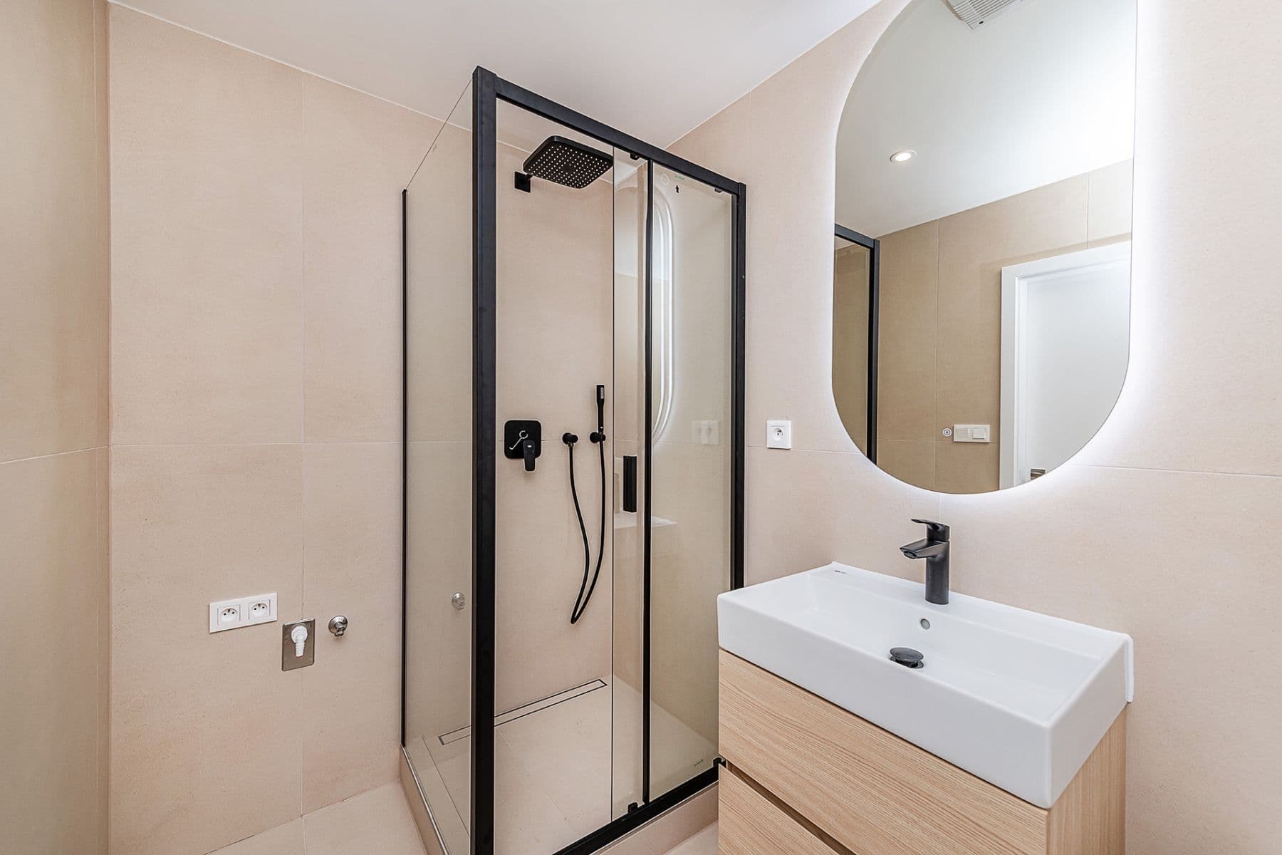 Prodej bytu 4+kk 76 m², Poznaňská, Praha, Praha Prodej bytu 4+kk 76 m², Poznaňská, Praha, Praha