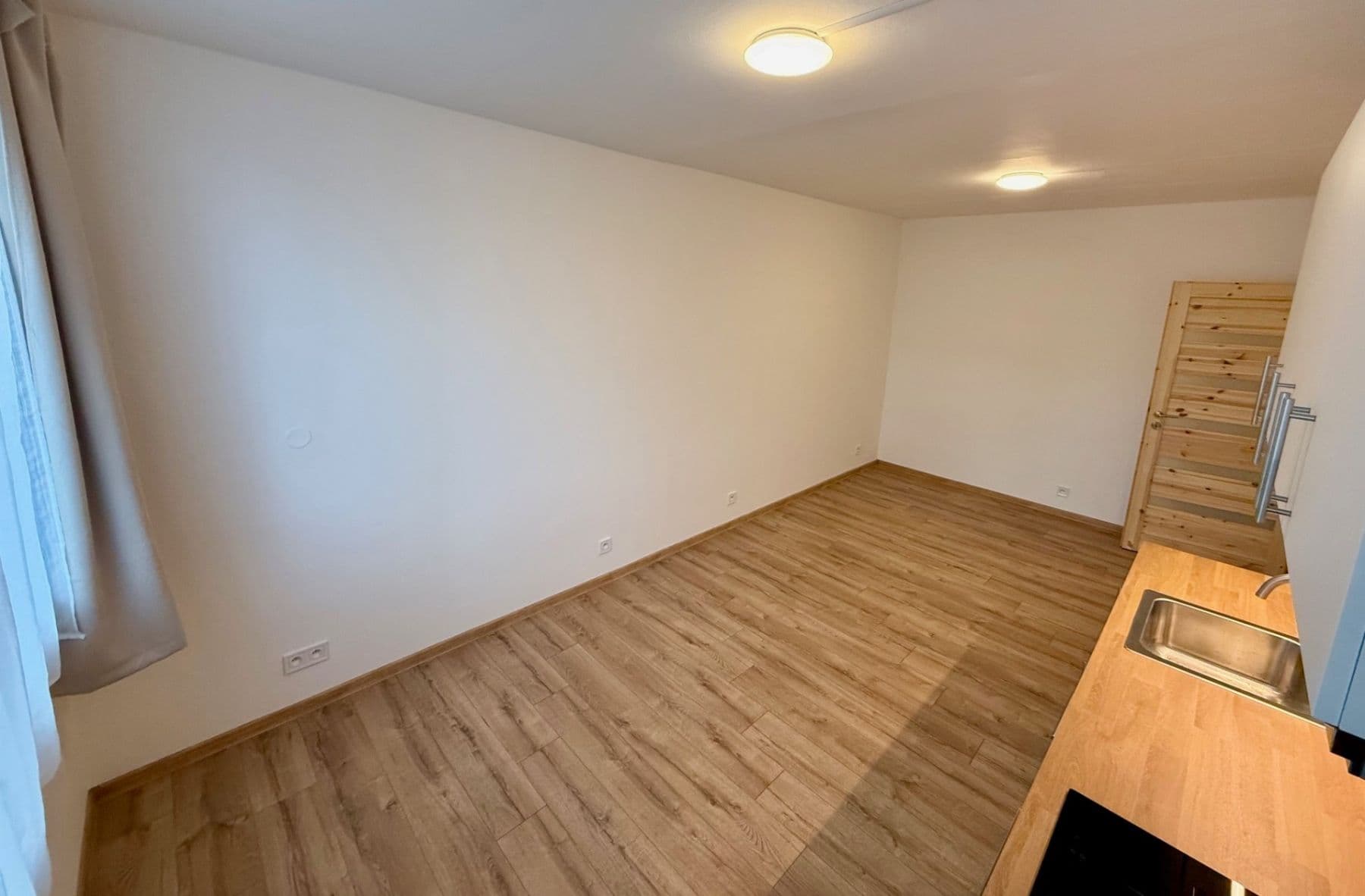 Pronájem bytu 2+kk 33 m², Holandská, Kladno, Středočeský kraj Pronájem bytu 2+kk 33 m², Holandská, Kladno, Středočeský kraj