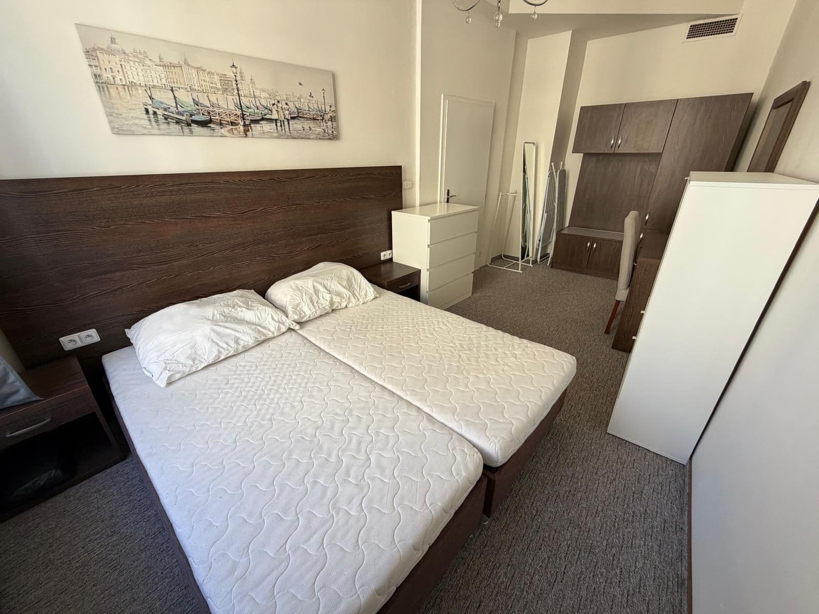 Pronájem bytu 2+kk 49 m², Sokolská, Praha, Praha Pronájem bytu 2+kk 49 m², Sokolská, Praha, Praha