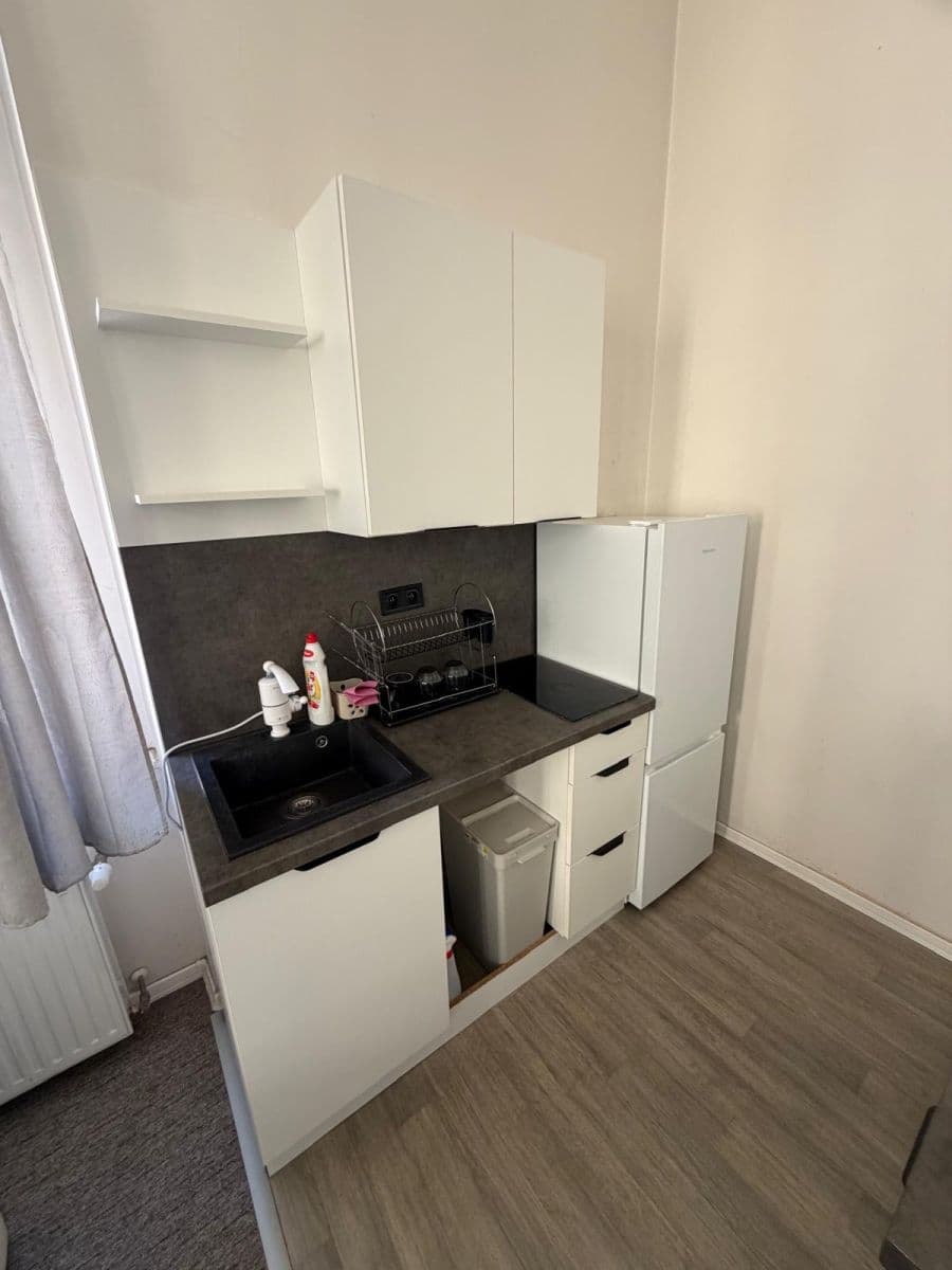 Pronájem bytu 2+kk 49 m², Sokolská, Praha, Praha Pronájem bytu 2+kk 49 m², Sokolská, Praha, Praha