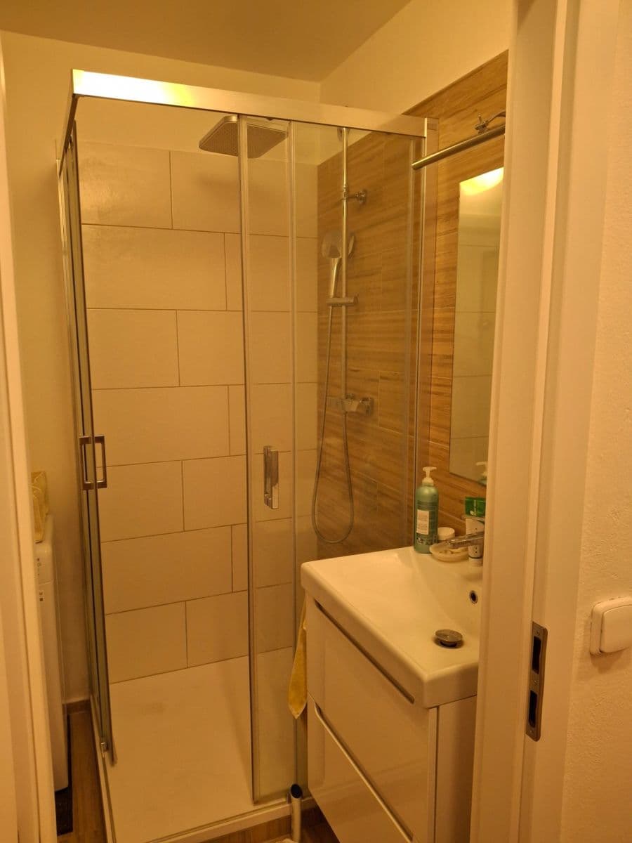 Prodej bytu 3+1 68 m², Fischerova, Olomouc, Olomoucký kraj Prodej bytu 3+1 68 m², Fischerova, Olomouc, Olomoucký kraj