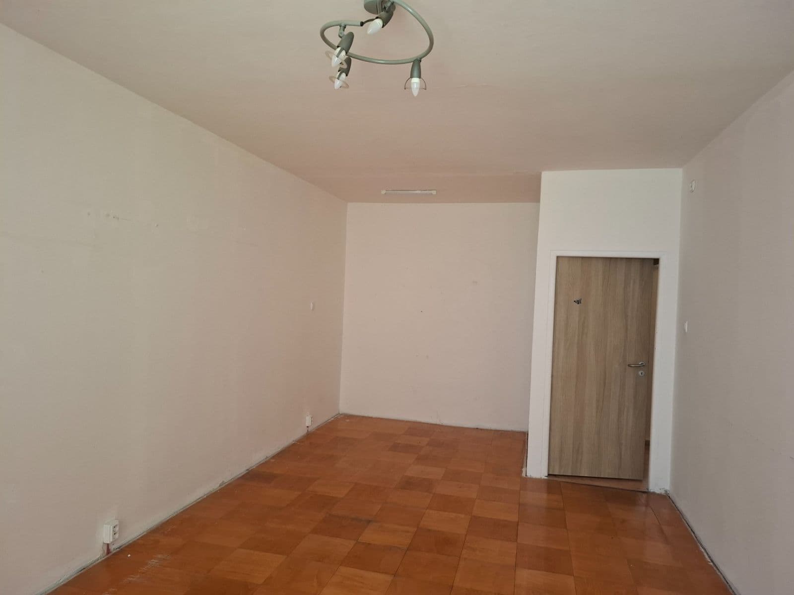 Pronájem bytu 2+1 58 m², Masarykova třída, Orlová, Moravskoslezský kraj Pronájem bytu 2+1 58 m², Masarykova třída, Orlová, Moravskoslezský kraj