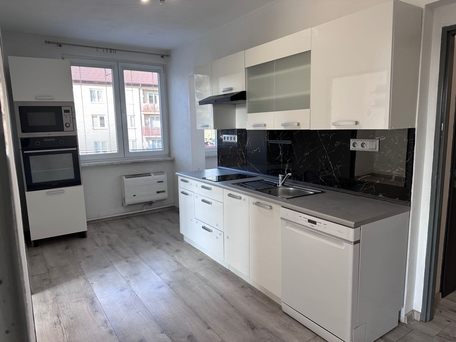 Pronájem bytu 3+1 55 m², Na Návozech, Chýnov, Jihočeský kraj Pronájem bytu 3+1 55 m², Na Návozech, Chýnov, Jihočeský kraj