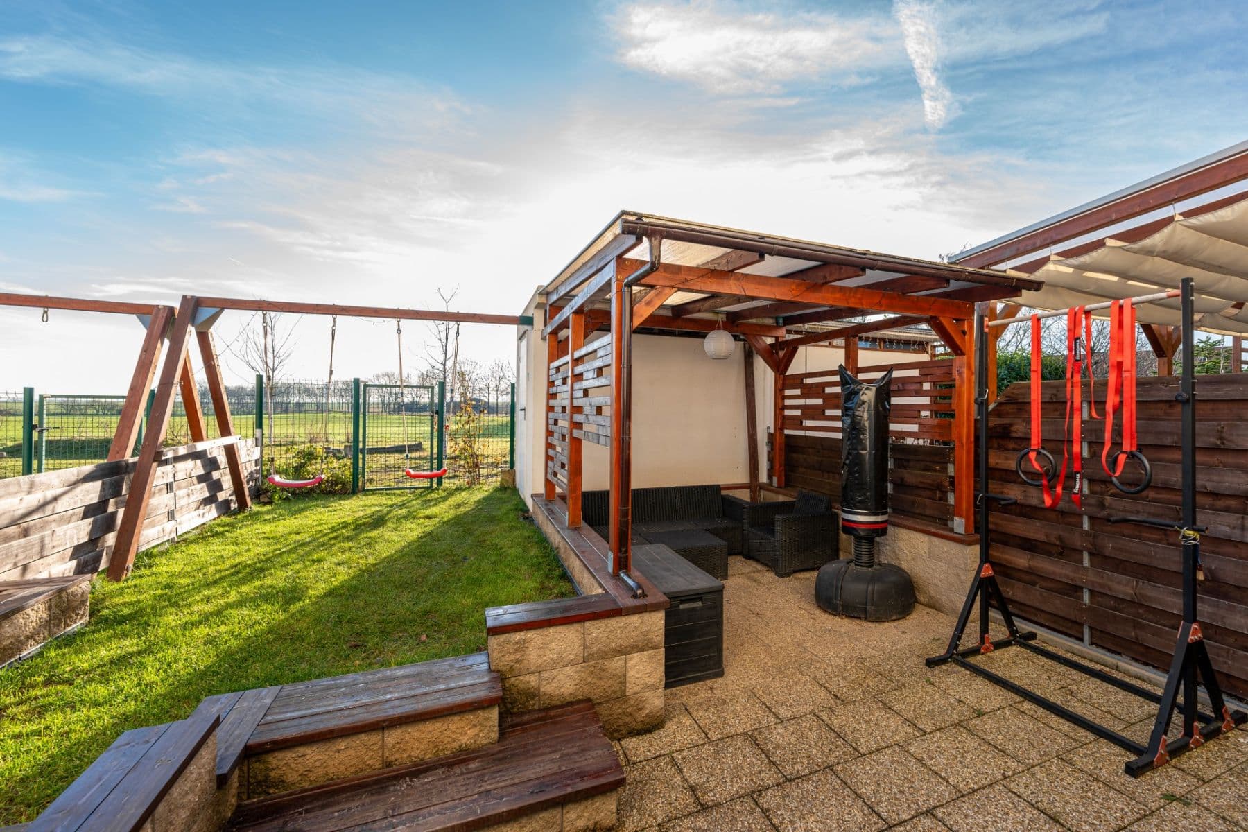 Pronájem domu 105 m², pozemek 156 m², Ořešín, Buštěhrad, Středočeský kraj Pronájem domu 105 m², pozemek 156 m², Ořešín, Buštěhrad, Středočeský kraj