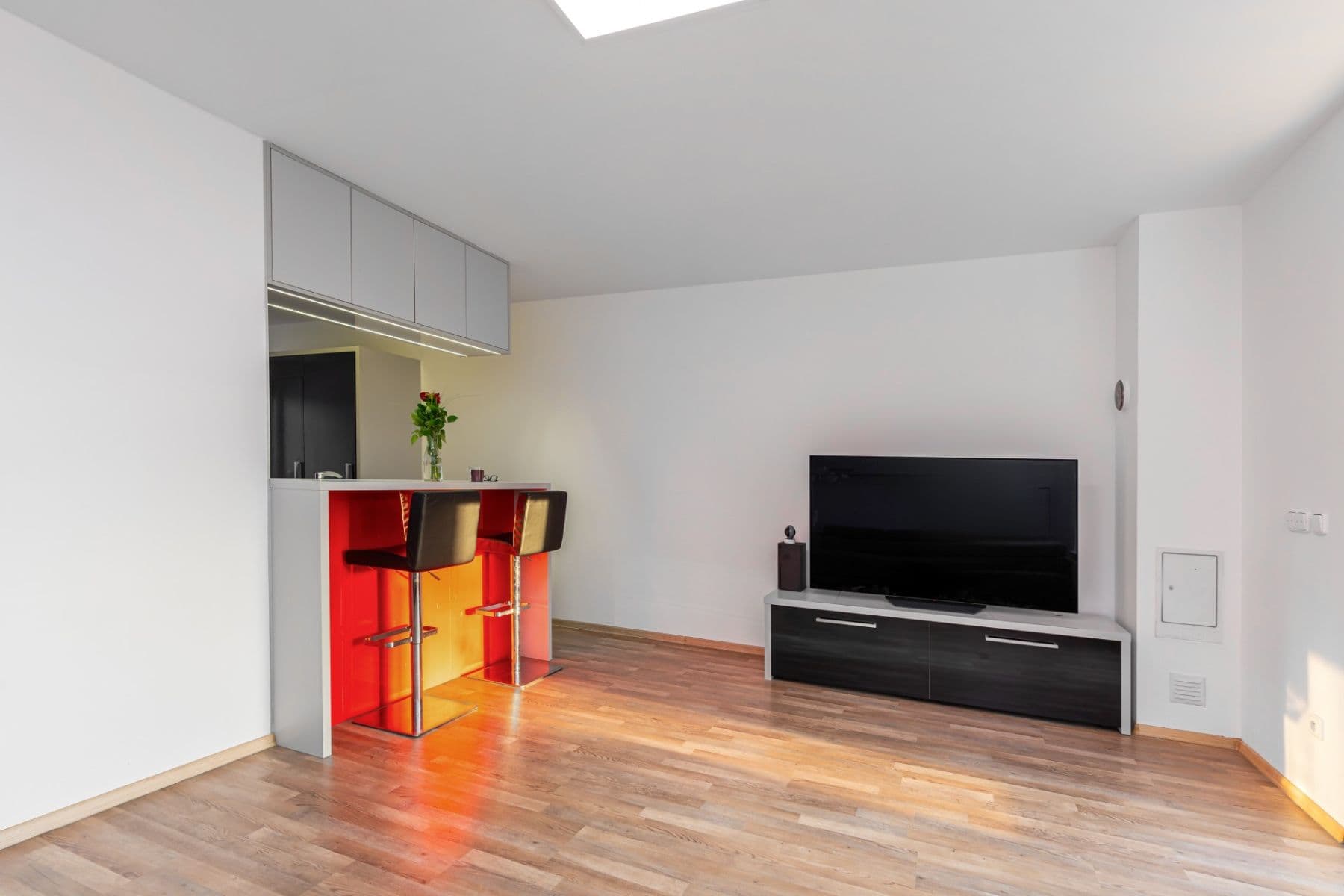 Pronájem domu 105 m², pozemek 156 m², Ořešín, Buštěhrad, Středočeský kraj Pronájem domu 105 m², pozemek 156 m², Ořešín, Buštěhrad, Středočeský kraj
