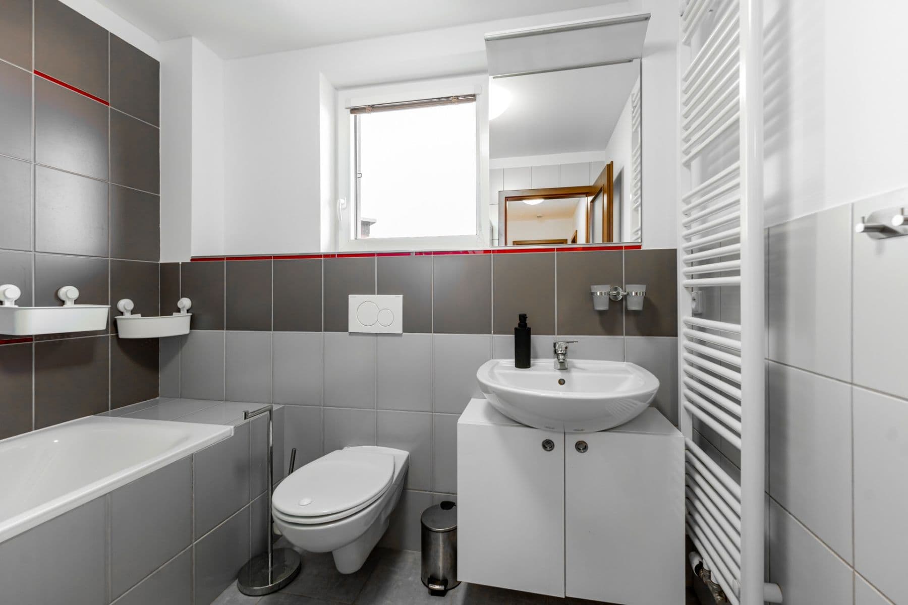 Pronájem domu 105 m², pozemek 156 m², Ořešín, Buštěhrad, Středočeský kraj Pronájem domu 105 m², pozemek 156 m², Ořešín, Buštěhrad, Středočeský kraj