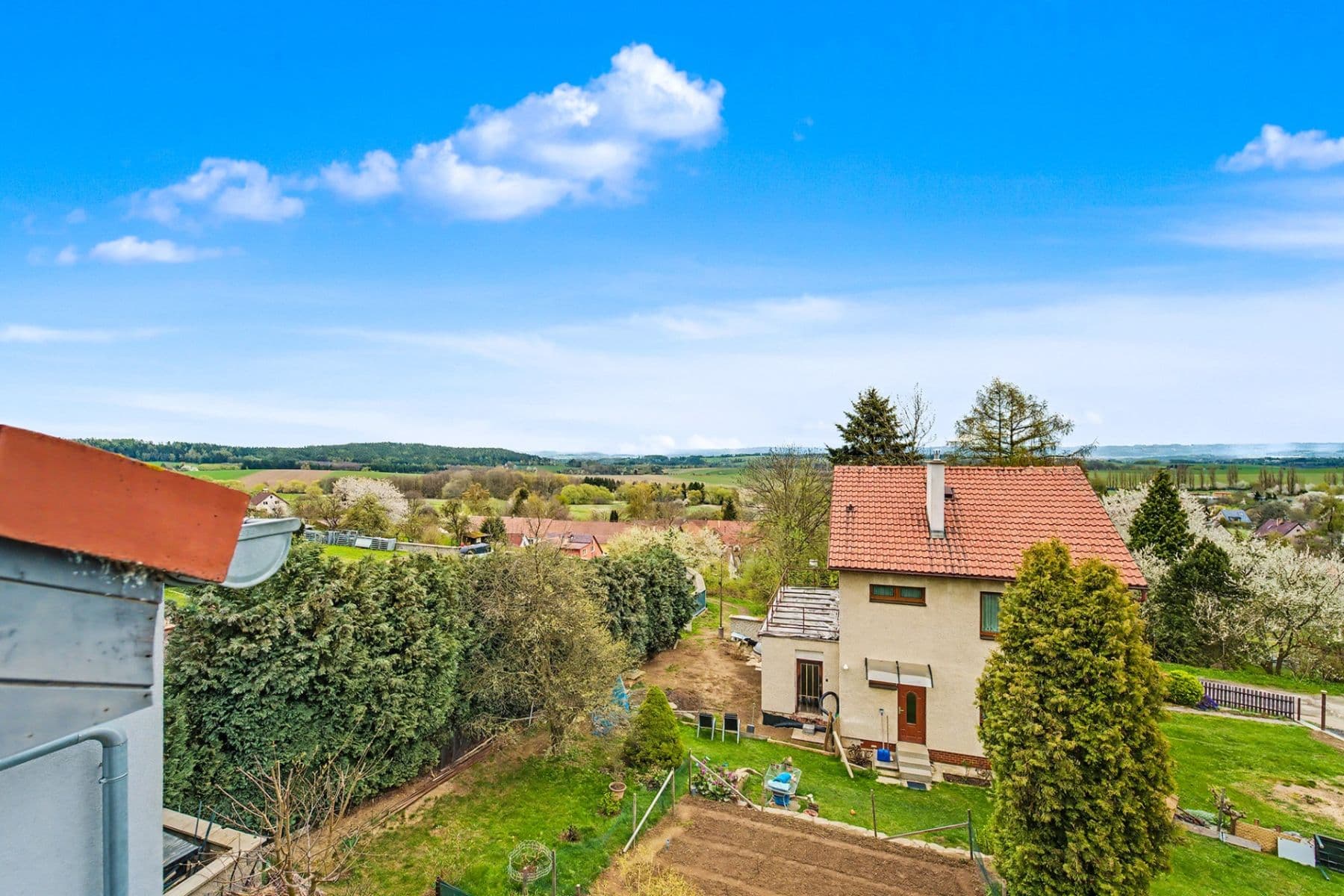 Pronájem bytu 4+1 116 m², Miličín, Středočeský kraj Pronájem bytu 4+1 116 m², Miličín, Středočeský kraj