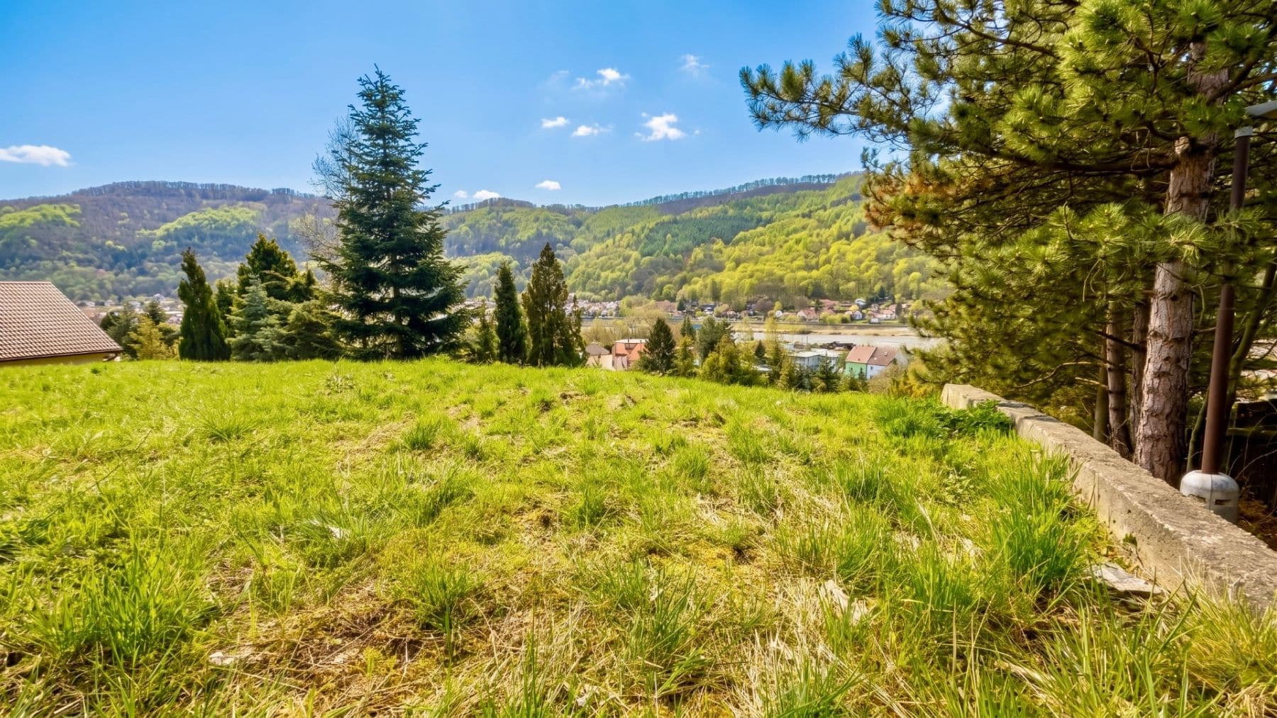 Prodej pozemku 1.210 m², Jasanová, Ústí nad Labem, Ústecký kraj Prodej pozemku 1.210 m², Jasanová, Ústí nad Labem, Ústecký kraj