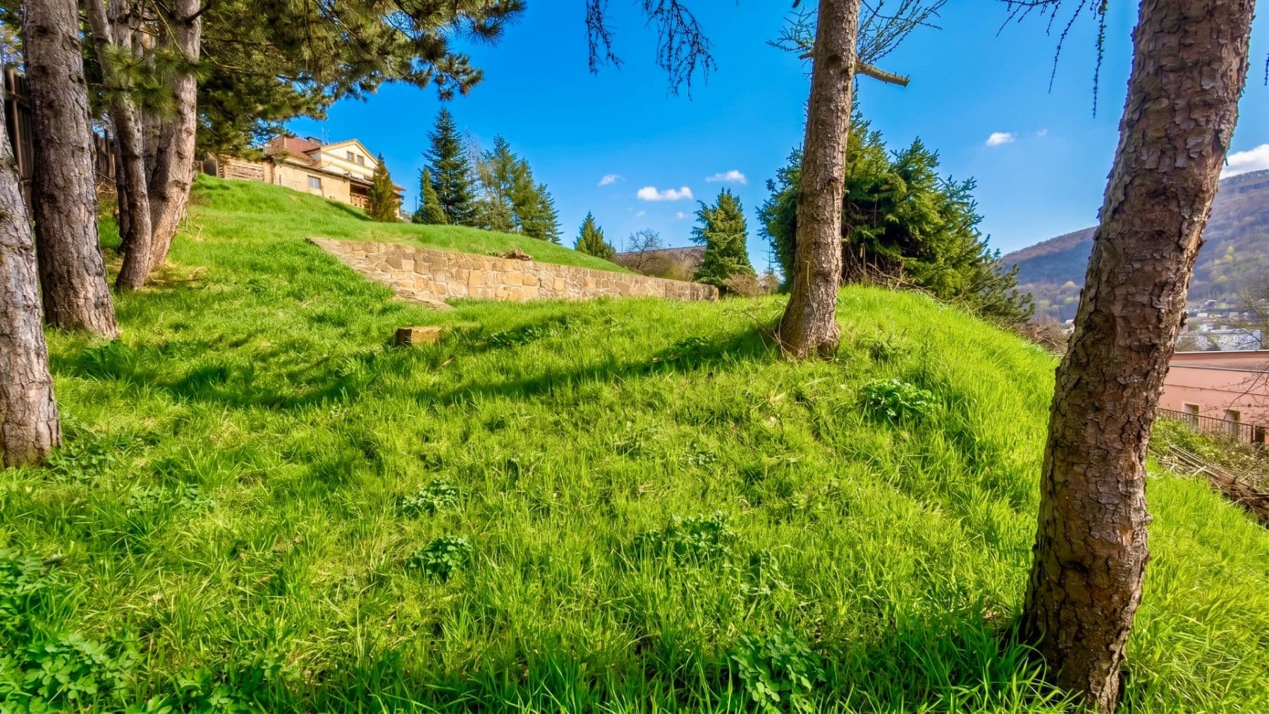 Prodej pozemku 1.210 m², Jasanová, Ústí nad Labem, Ústecký kraj Prodej pozemku 1.210 m², Jasanová, Ústí nad Labem, Ústecký kraj