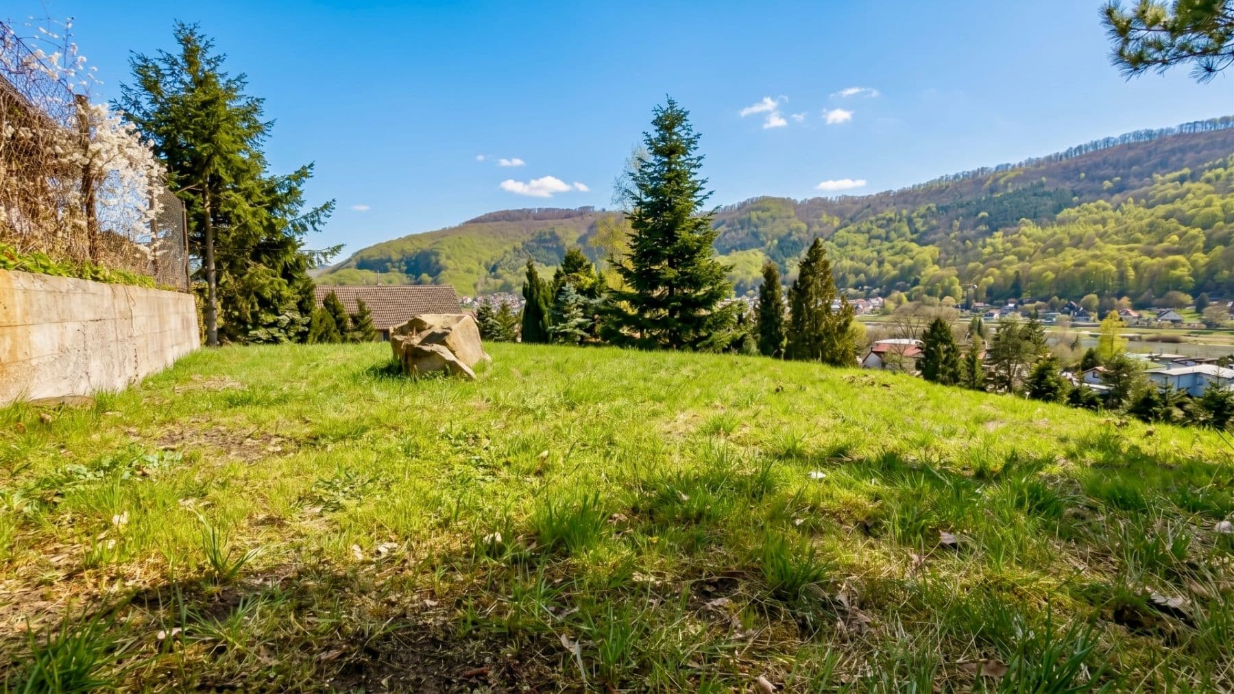 Prodej pozemku 1.210 m², Jasanová, Ústí nad Labem, Ústecký kraj Prodej pozemku 1.210 m², Jasanová, Ústí nad Labem, Ústecký kraj