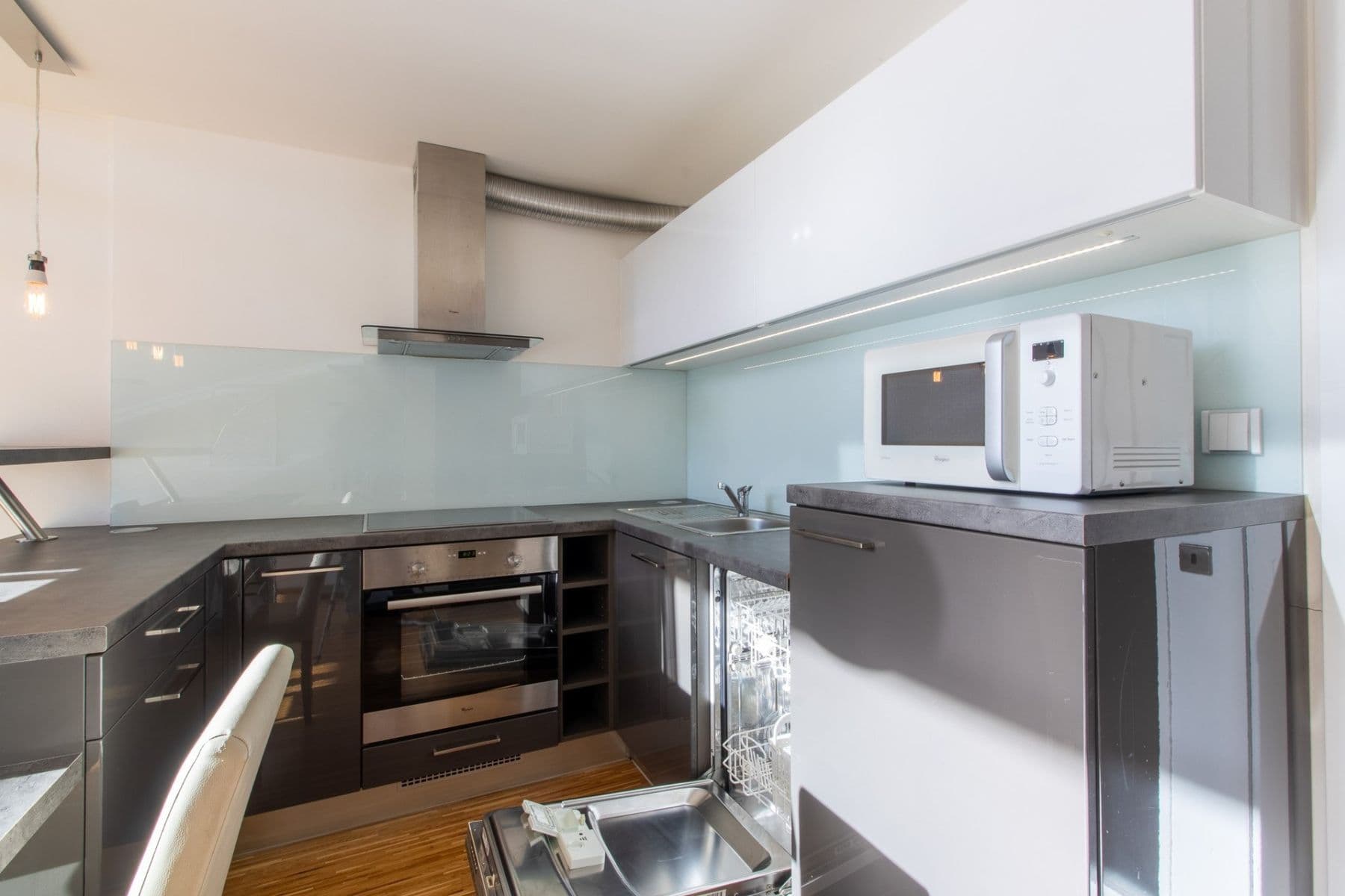 Pronájem bytu 2+kk 48 m², U libeňského pivovaru, Praha, Praha Pronájem bytu 2+kk 48 m², U libeňského pivovaru, Praha, Praha