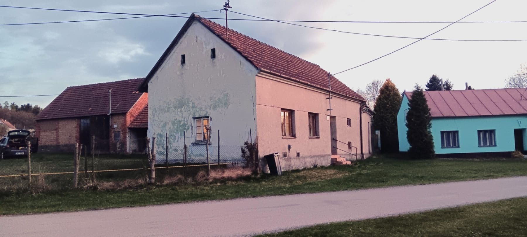 Prodej domu 100 m², pozemek 1.929 m², Studnice, Jihomoravský kraj Prodej domu 100 m², pozemek 1.929 m², Studnice, Jihomoravský kraj