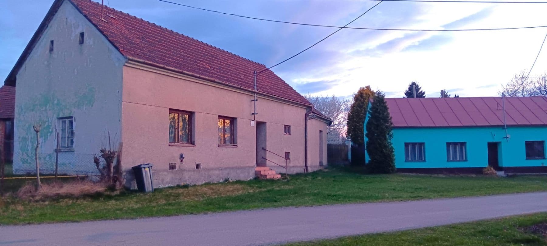 Prodej domu 100 m², pozemek 1.929 m², Studnice, Jihomoravský kraj Prodej domu 100 m², pozemek 1.929 m², Studnice, Jihomoravský kraj