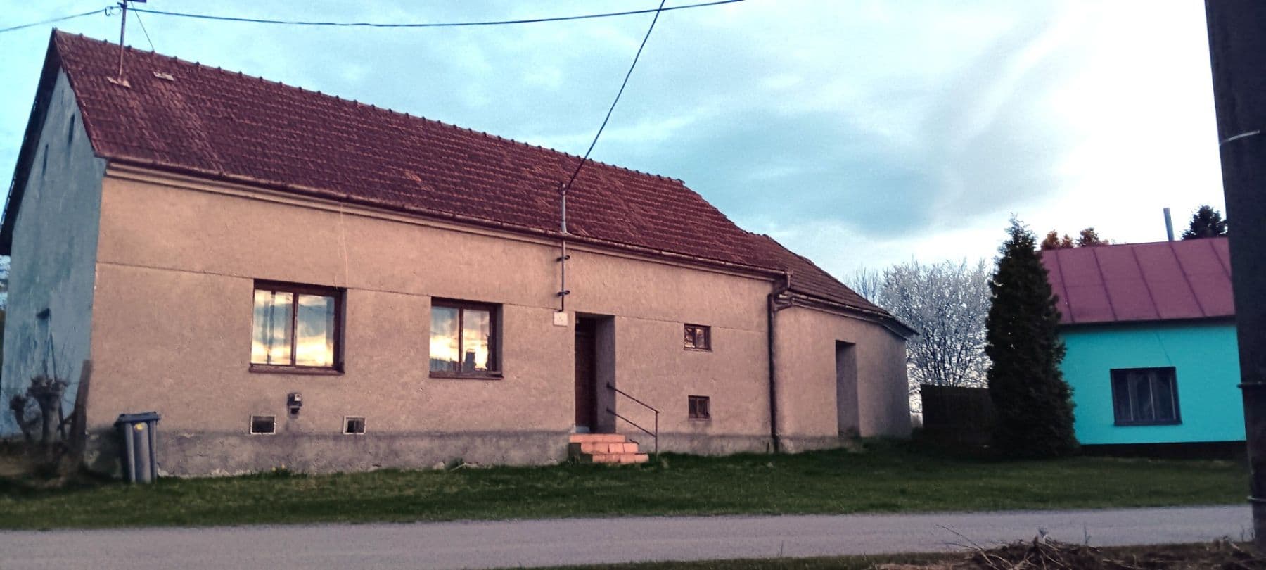 Prodej domu 100 m², pozemek 1.929 m², Studnice, Jihomoravský kraj Prodej domu 100 m², pozemek 1.929 m², Studnice, Jihomoravský kraj