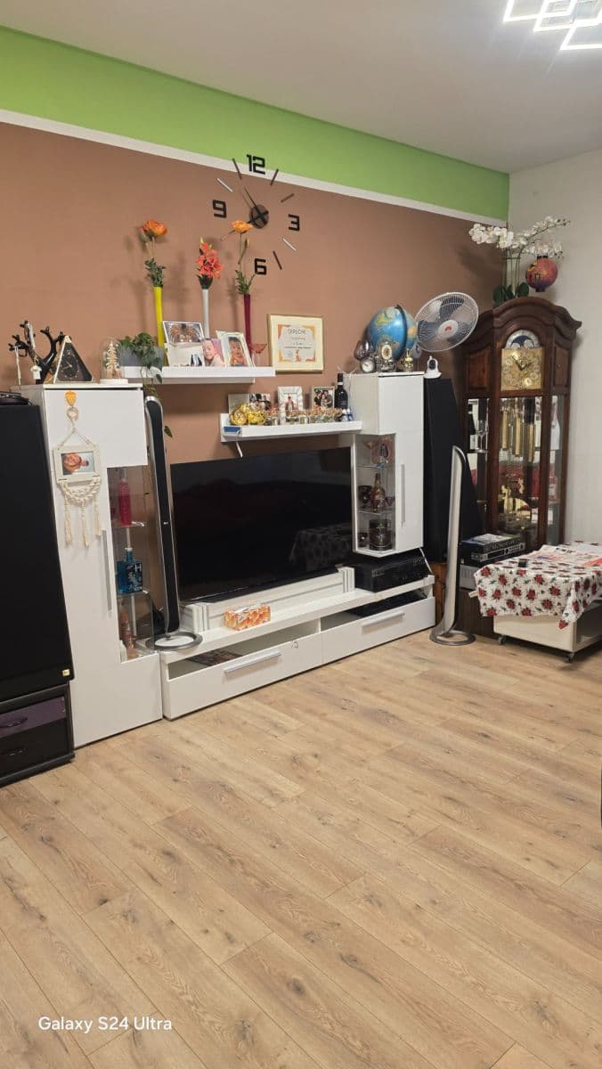 Prodej bytu 3+1 71 m², Husova, Louny, Ústecký kraj Prodej bytu 3+1 71 m², Husova, Louny, Ústecký kraj