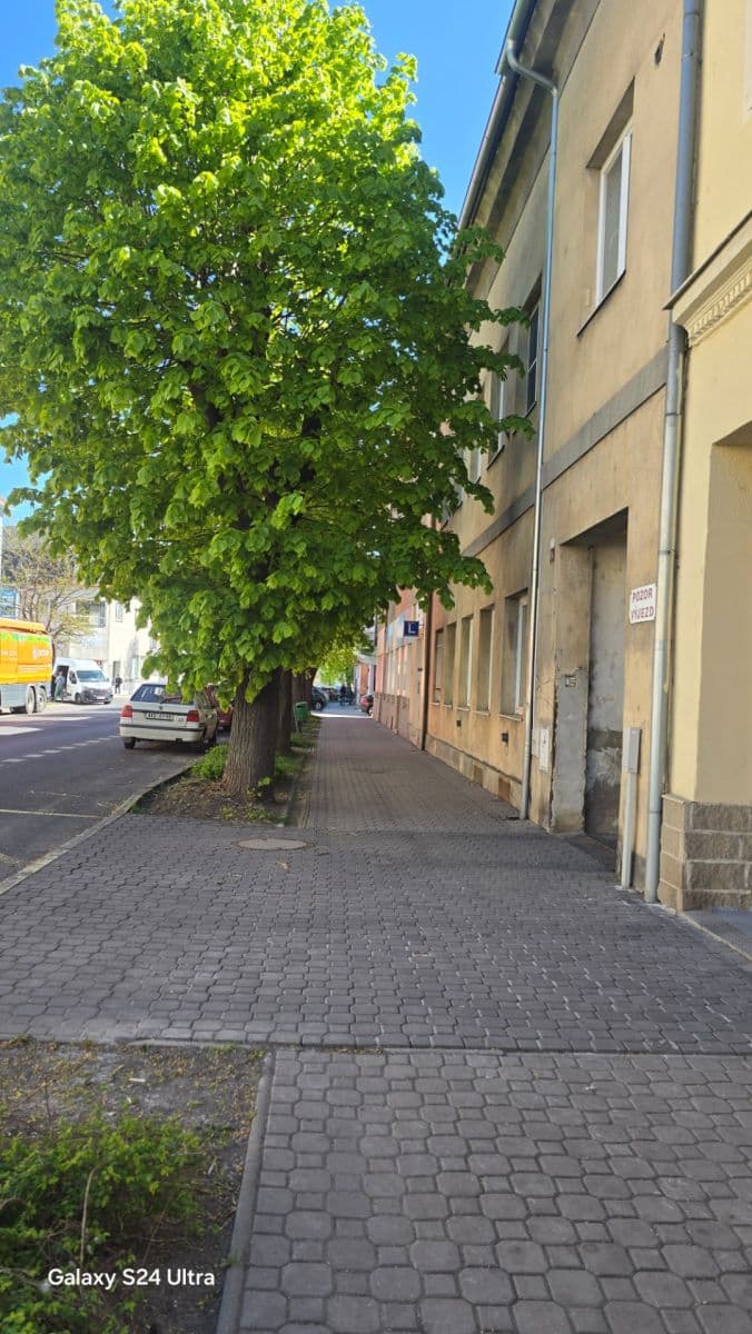 Prodej bytu 3+1 71 m², Husova, Louny, Ústecký kraj Prodej bytu 3+1 71 m², Husova, Louny, Ústecký kraj