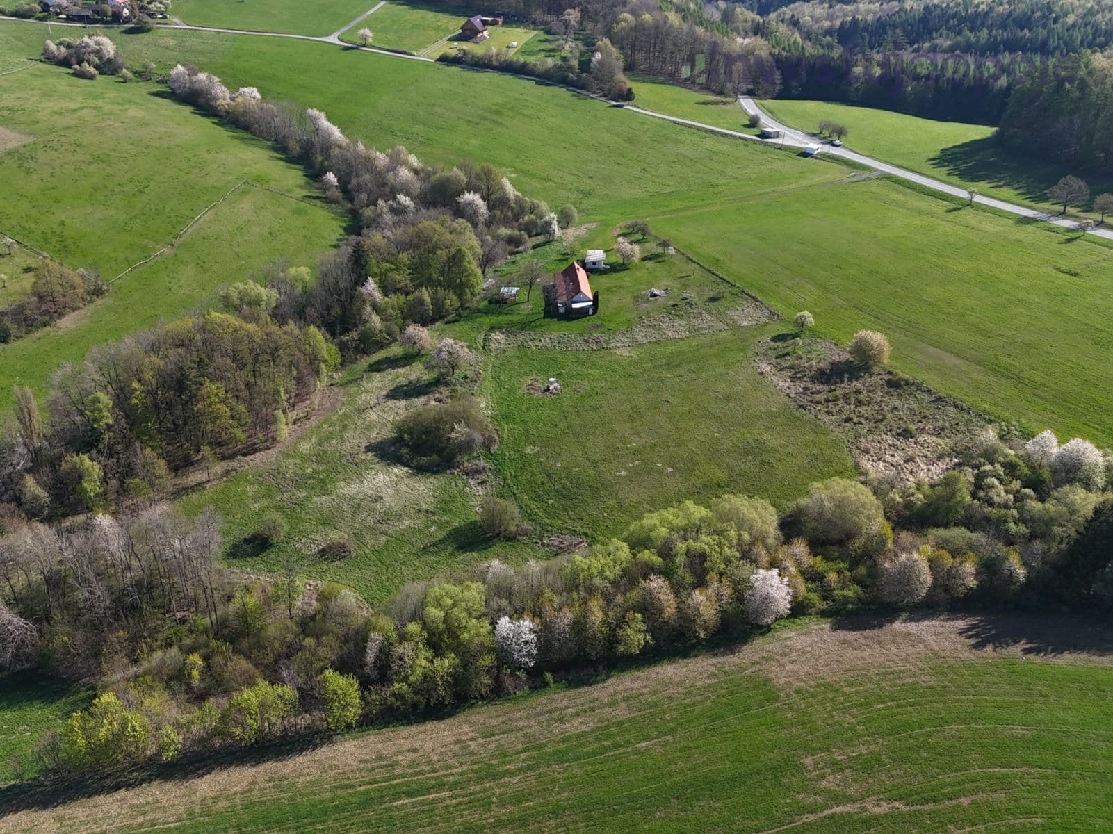 Prodej pozemku 74.531 m², Provodov, Zlínský kraj Prodej pozemku 74.531 m², Provodov, Zlínský kraj