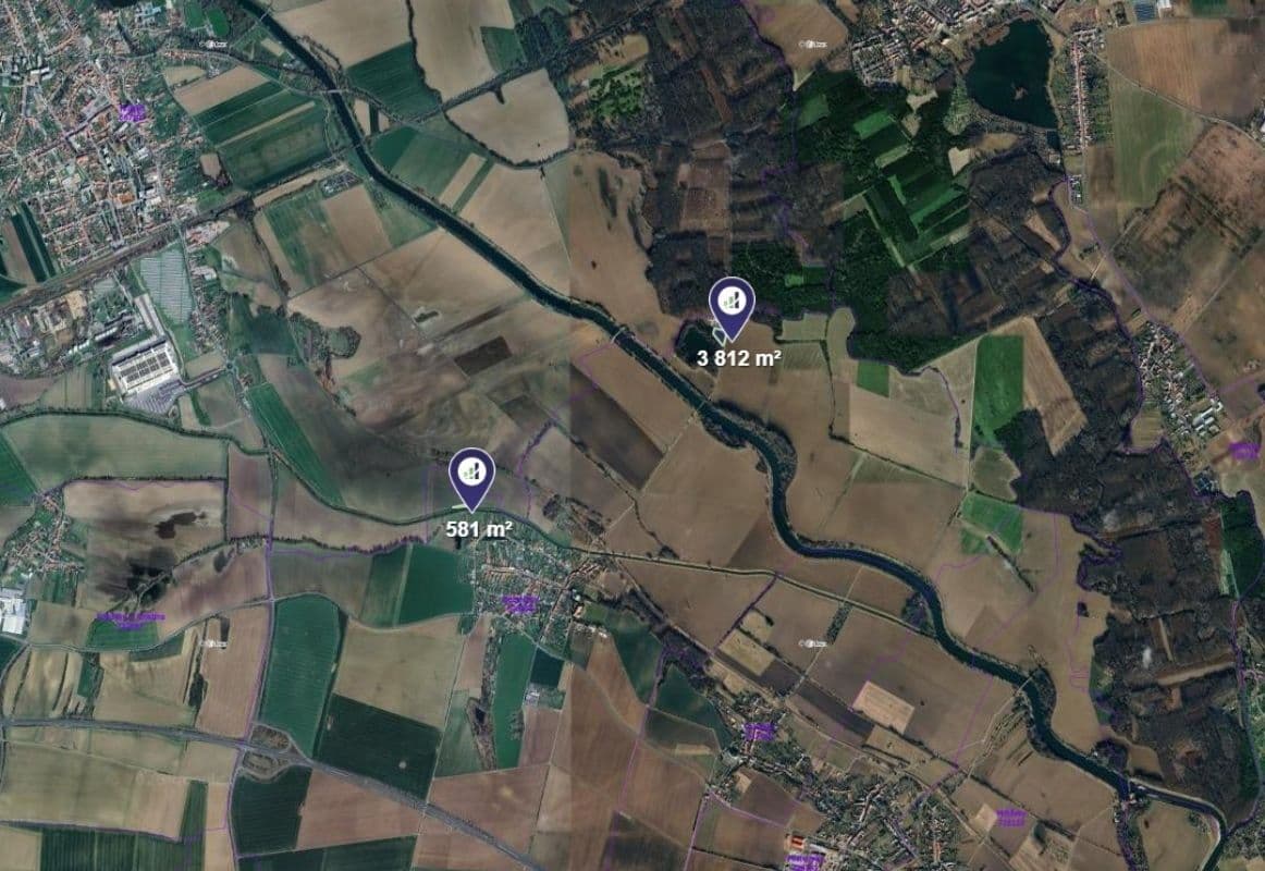 Prodej pozemku 4.393 m², Bezměrov, Zlínský kraj Prodej pozemku 4.393 m², Bezměrov, Zlínský kraj