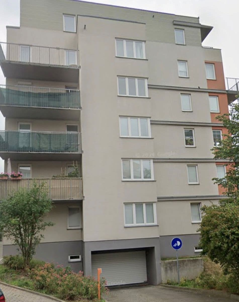 Pronájem garáže 25 m², Janýrova, Praha, Praha Pronájem garáže 25 m², Janýrova, Praha, Praha