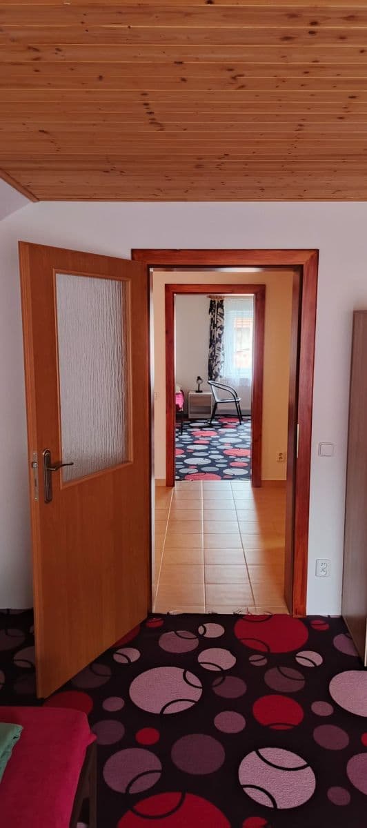 Prodej domu 220 m², pozemek 1.697 m², Nechvalice, Středočeský kraj Prodej domu 220 m², pozemek 1.697 m², Nechvalice, Středočeský kraj