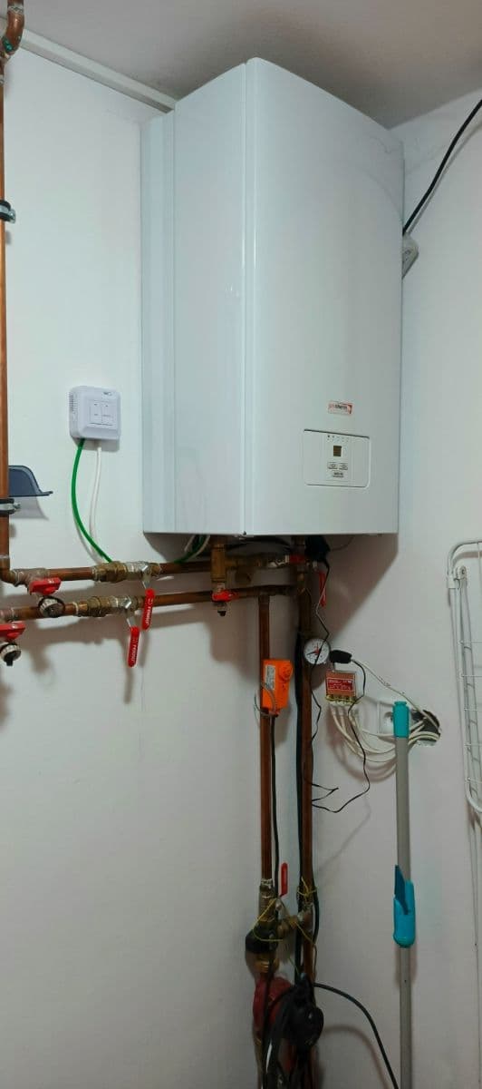 Prodej domu 220 m², pozemek 1.697 m², Nechvalice, Středočeský kraj Prodej domu 220 m², pozemek 1.697 m², Nechvalice, Středočeský kraj