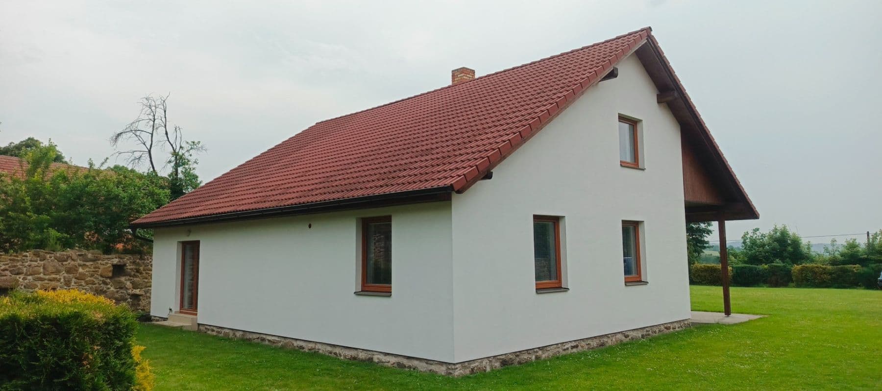 Prodej domu 220 m², pozemek 1.697 m², Nechvalice, Středočeský kraj Prodej domu 220 m², pozemek 1.697 m², Nechvalice, Středočeský kraj
