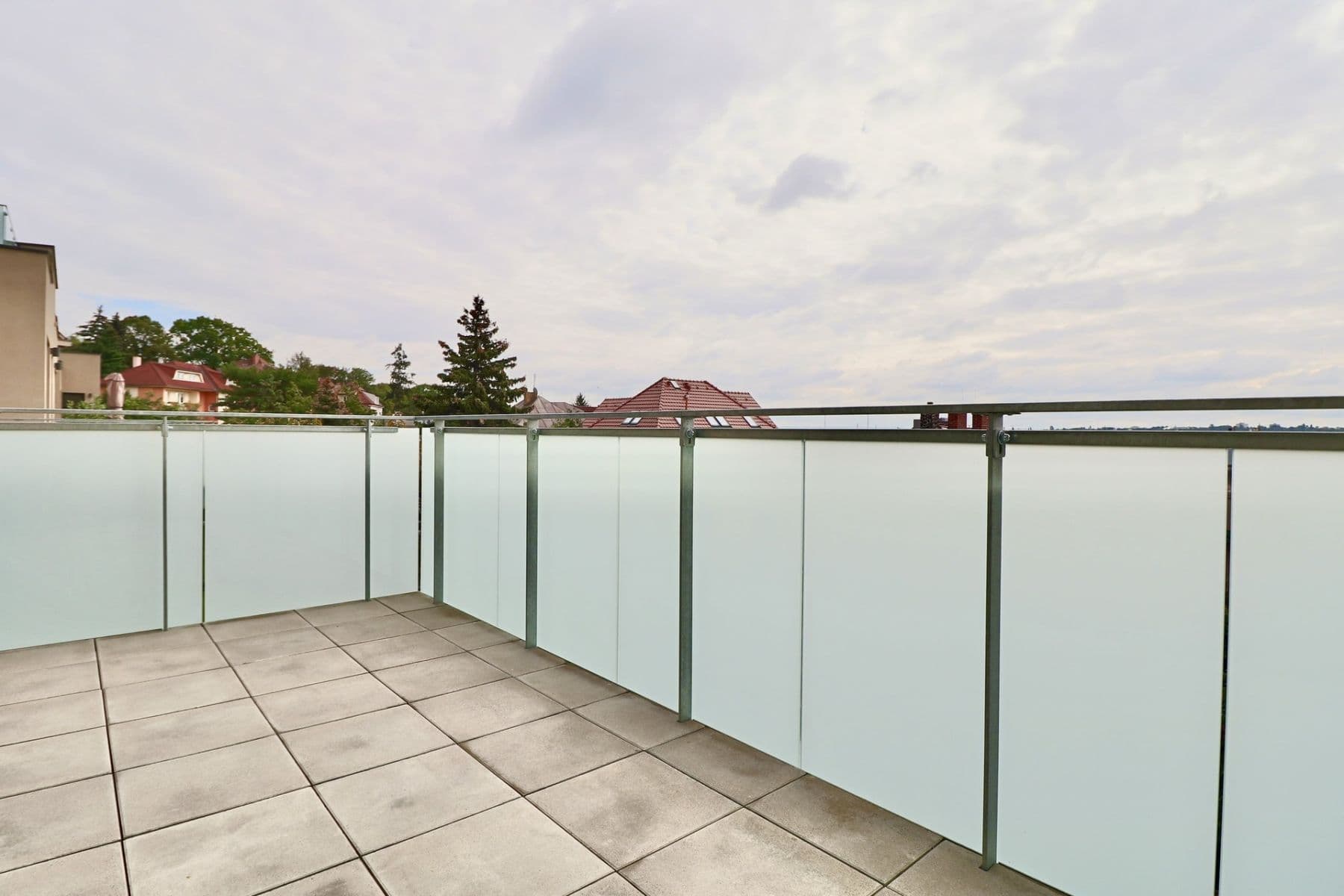 Pronájem bytu 4+kk 102 m², Čertův vršek, Praha, Praha Pronájem bytu 4+kk 102 m², Čertův vršek, Praha, Praha