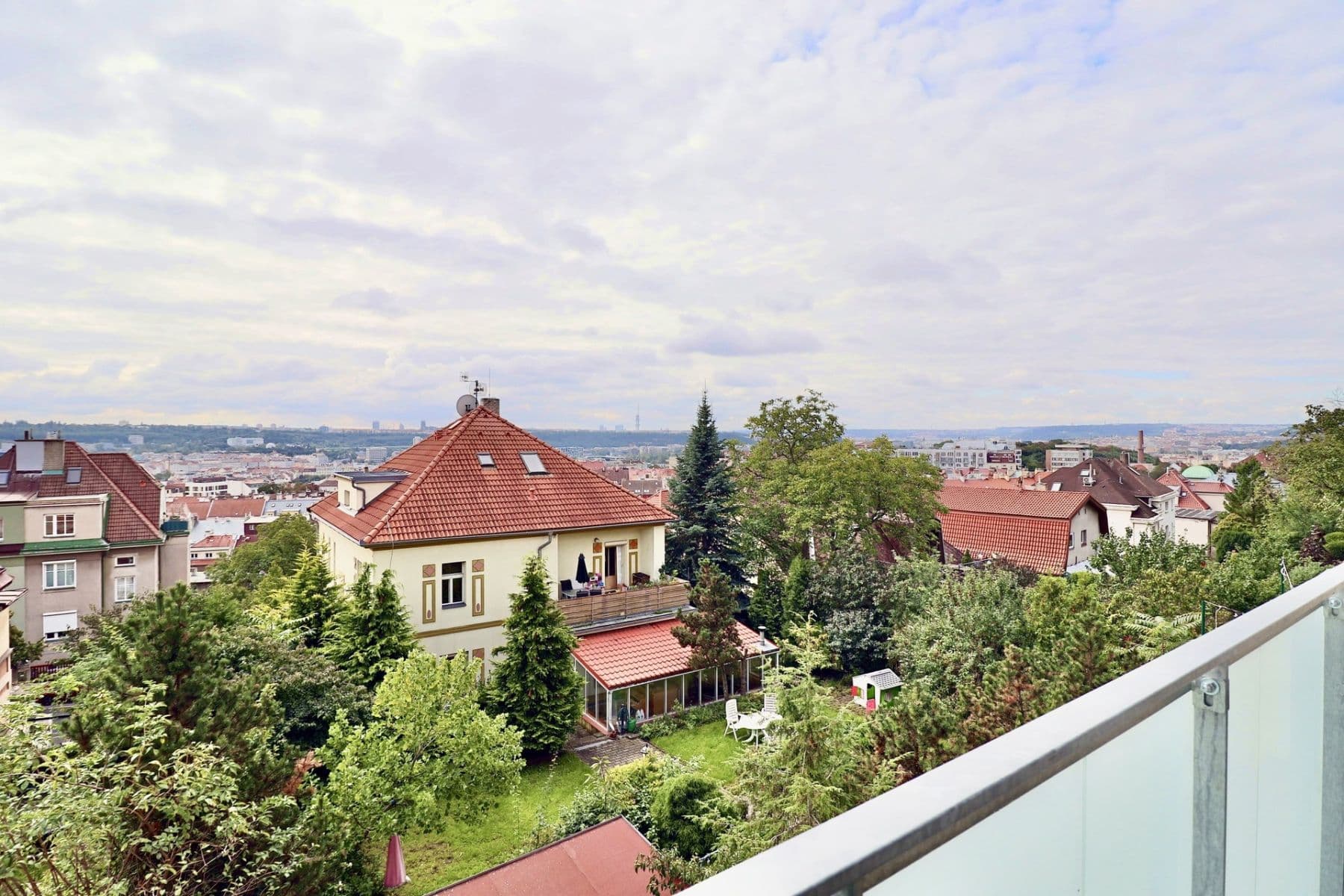 Pronájem bytu 4+kk 102 m², Čertův vršek, Praha, Praha Pronájem bytu 4+kk 102 m², Čertův vršek, Praha, Praha