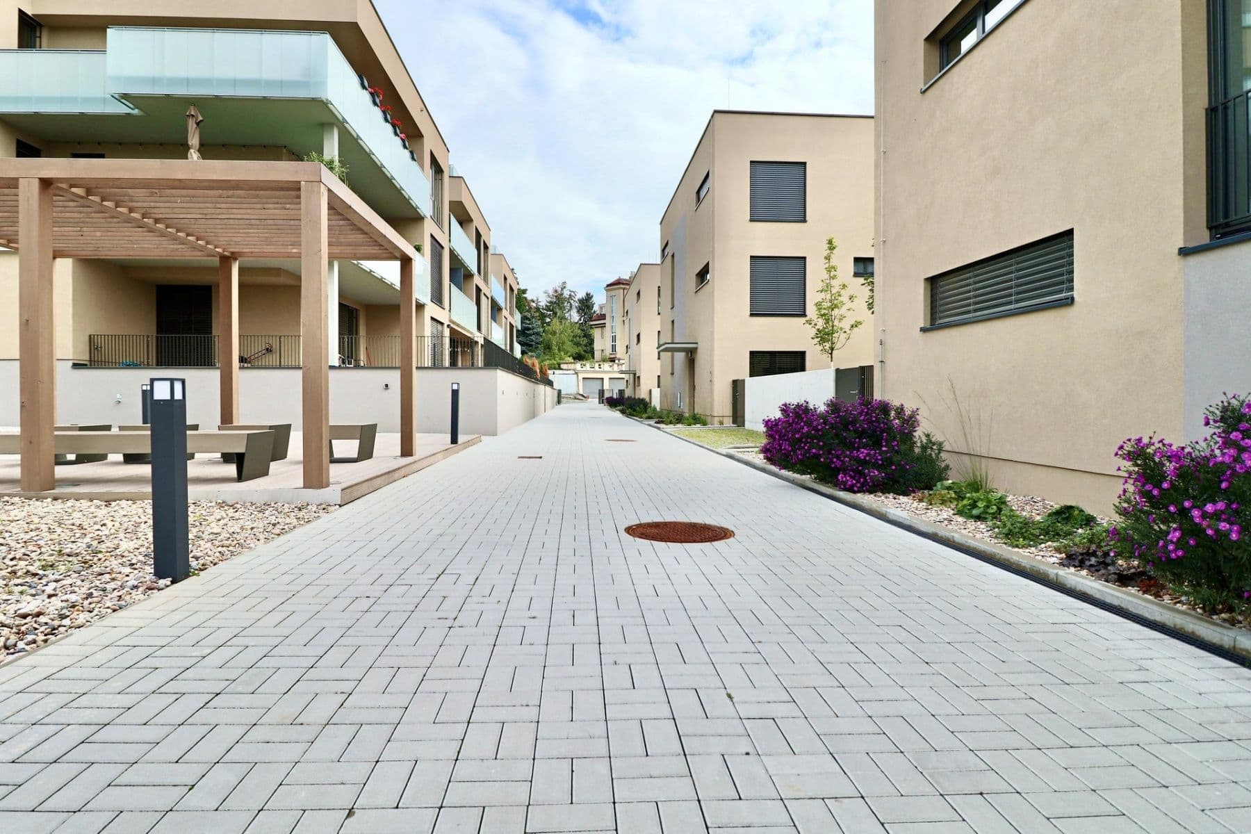 Pronájem bytu 4+kk 102 m², Čertův vršek, Praha, Praha Pronájem bytu 4+kk 102 m², Čertův vršek, Praha, Praha