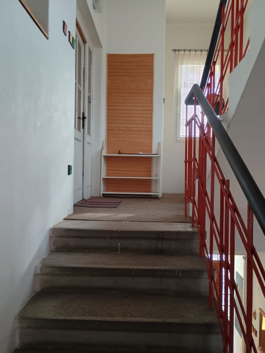 Prodej domu 200 m², pozemek 404 m², Slavašovská, Beroun, Středočeský kraj Prodej domu 200 m², pozemek 404 m², Slavašovská, Beroun, Středočeský kraj