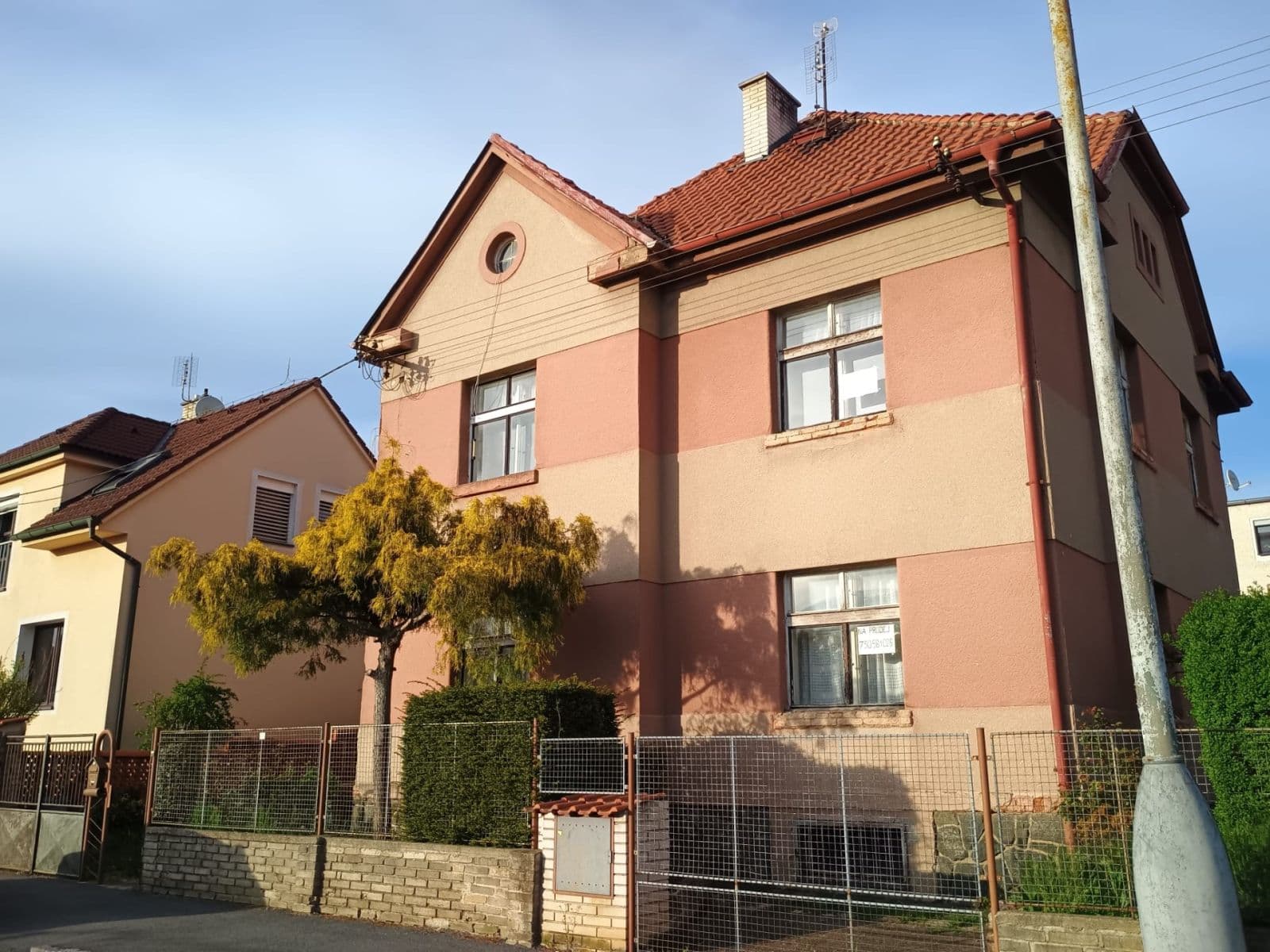 Prodej domu 200 m², pozemek 404 m², Slavašovská, Beroun, Středočeský kraj Prodej domu 200 m², pozemek 404 m², Slavašovská, Beroun, Středočeský kraj