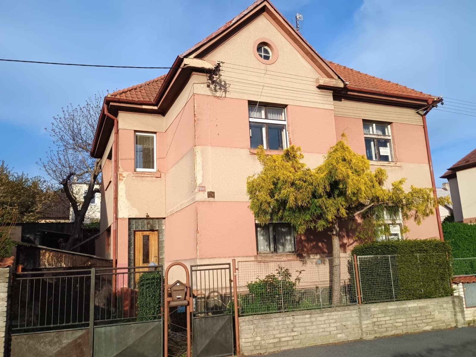 Prodej domu 200 m², pozemek 404 m², Slavašovská, Beroun, Středočeský kraj Prodej domu 200 m², pozemek 404 m², Slavašovská, Beroun, Středočeský kraj