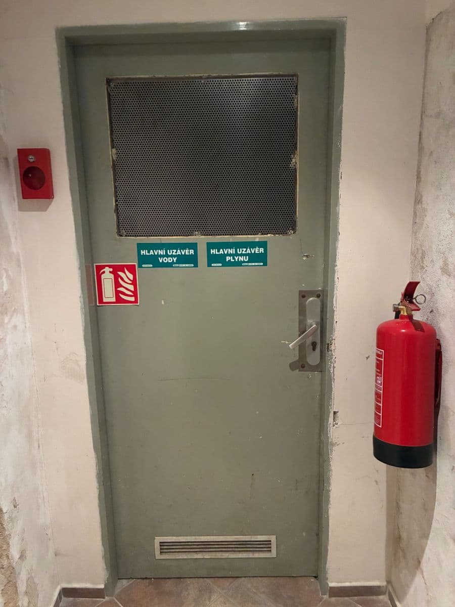 Prodej nebytového prostoru 18 m², Truhlářská, Praha, Praha Prodej nebytového prostoru 18 m², Truhlářská, Praha, Praha
